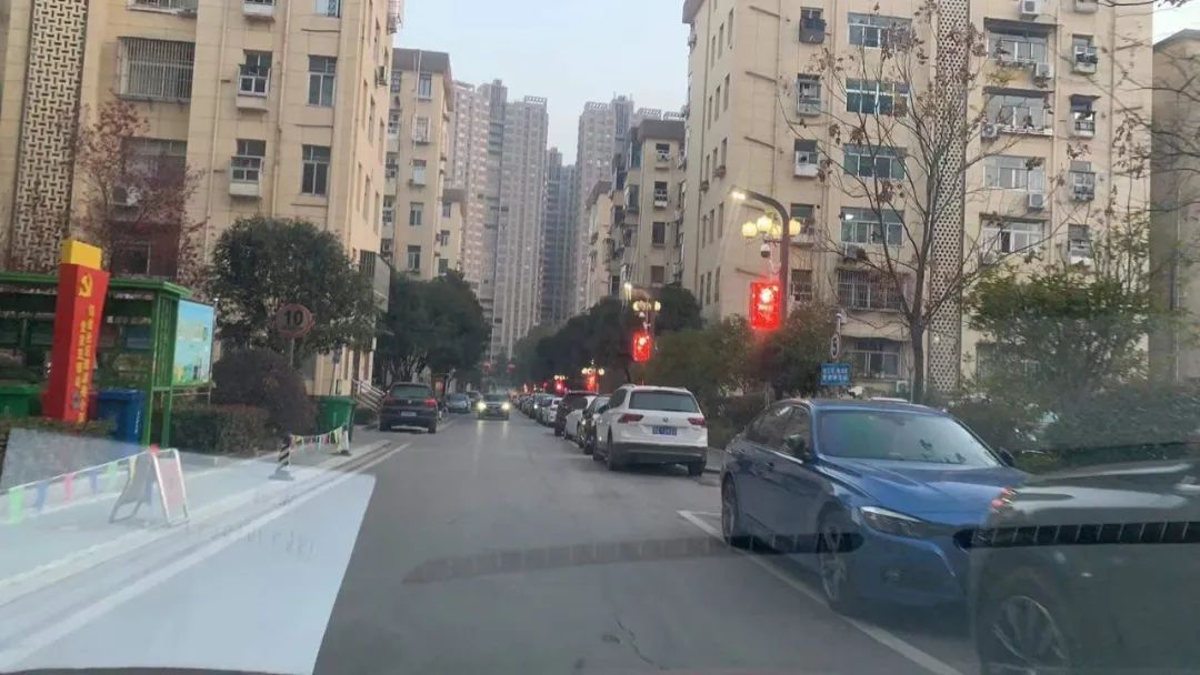 小区智慧路灯